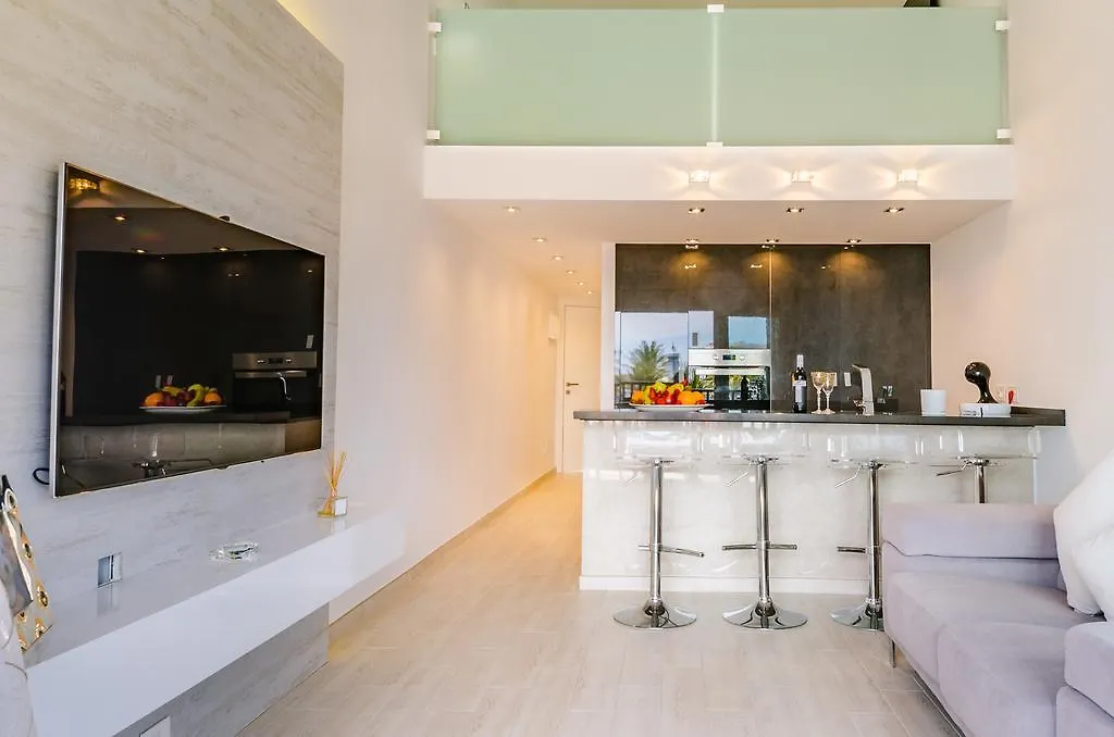 Lidia & Paco Home Two Bedrooms Beachfront Playa Del Aguila  0*, Playa Del Aguila (Las Palmas)